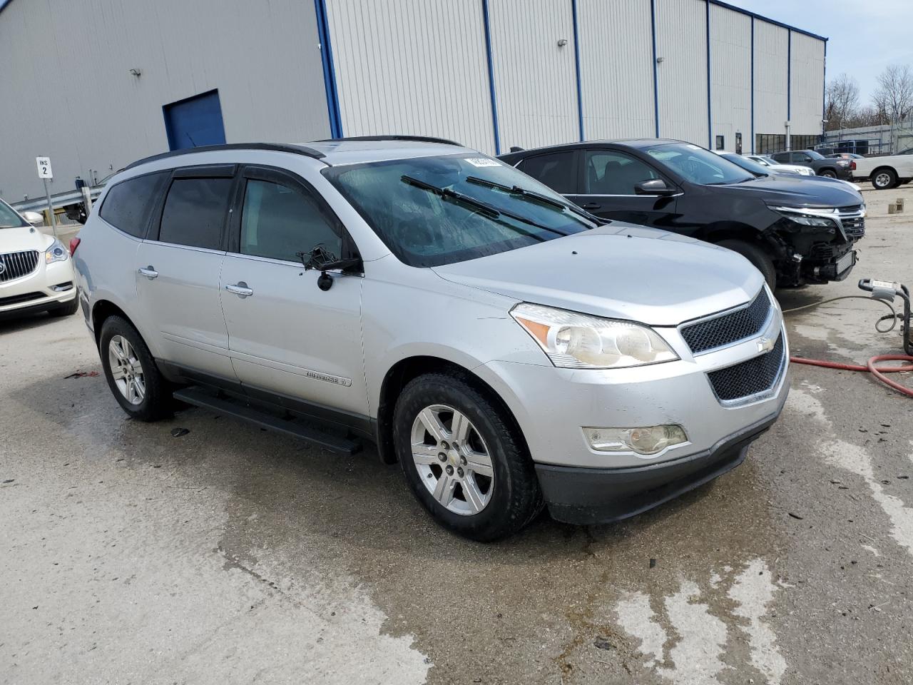 2009 Chevrolet Traverse - Image 4