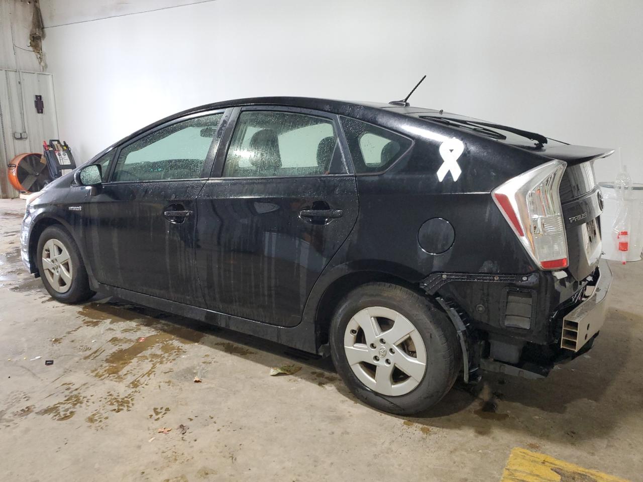 2010 Toyota Prius - Image 2