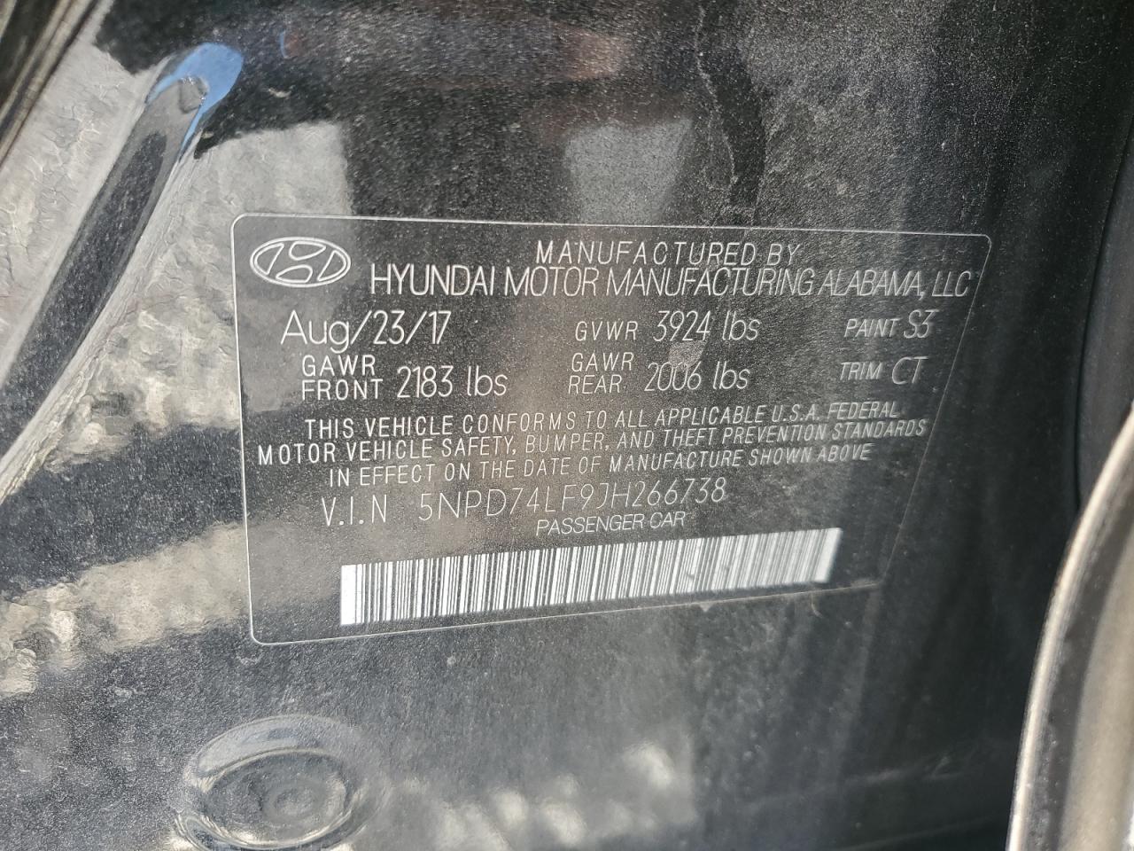 2018 Hyundai Elantra - Image 12