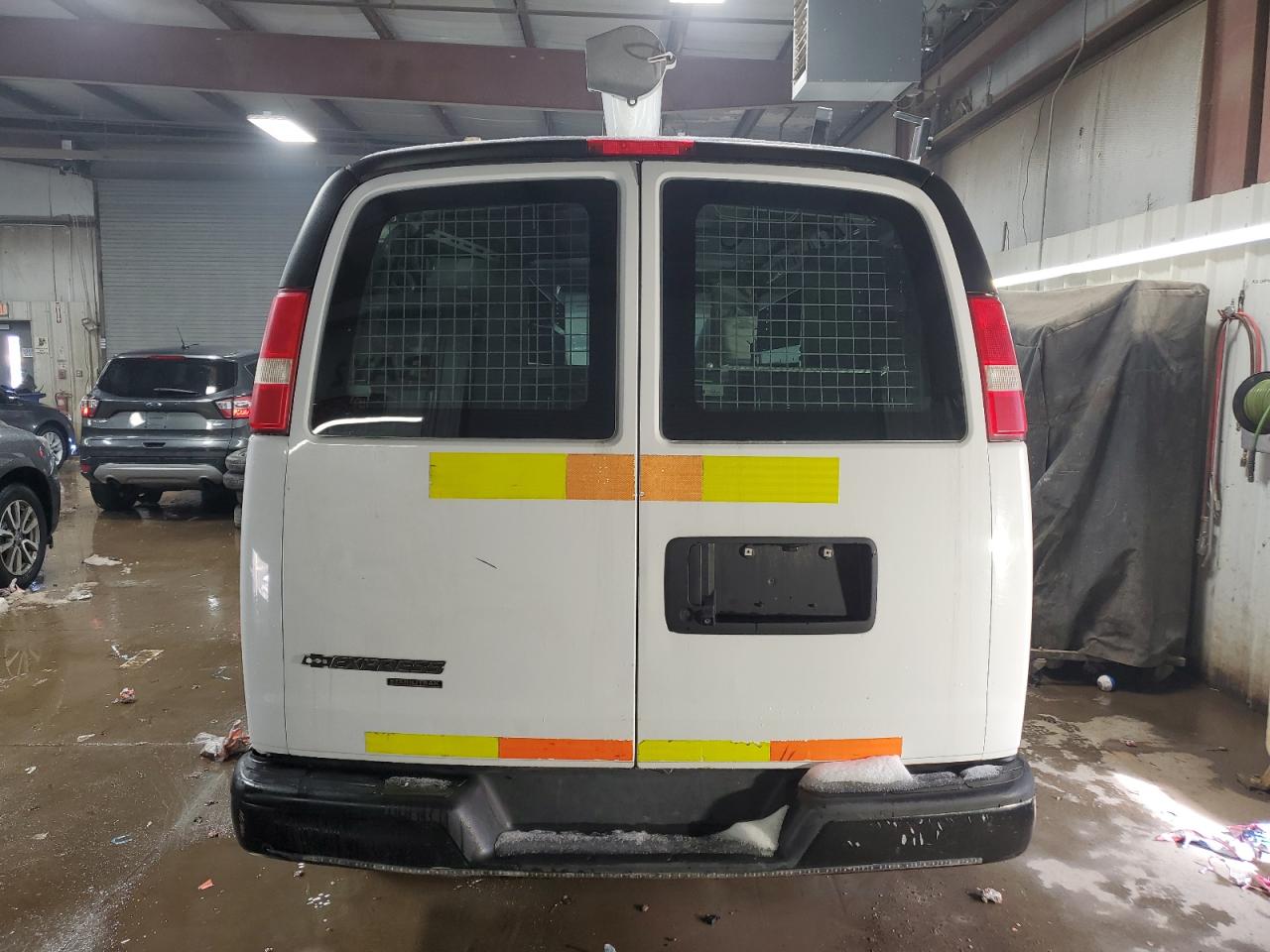 1GCWGFCA5D1903631 2013 Chevrolet Express G2500