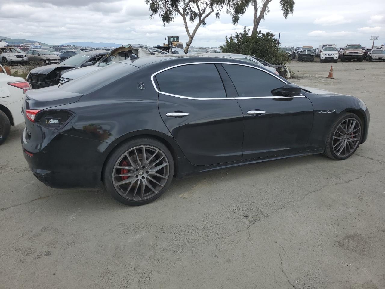 2018 Maserati Ghibli - Image 3