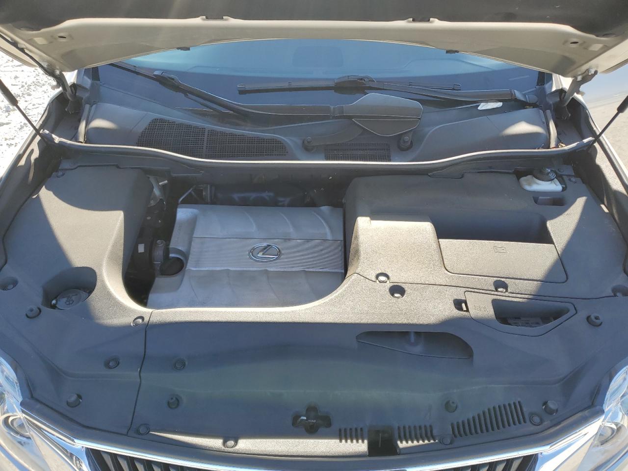 2011 Lexus RX - Image 14