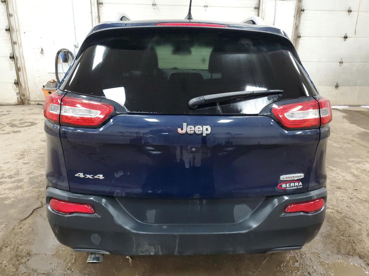2016 Jeep Grand Cherokee - Image 6