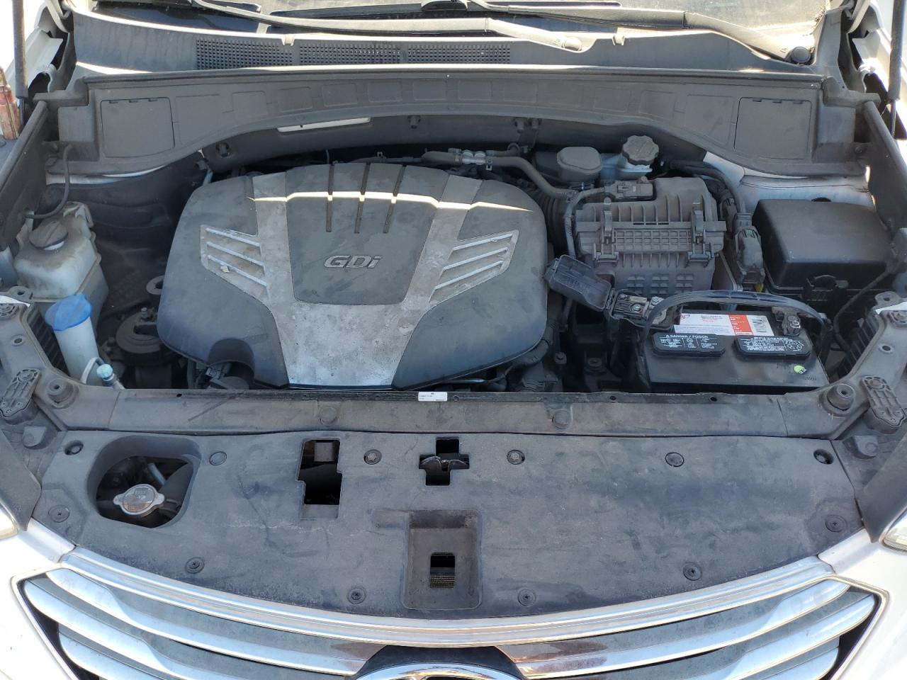 2013 Hyundai Santa Fe - Image 13