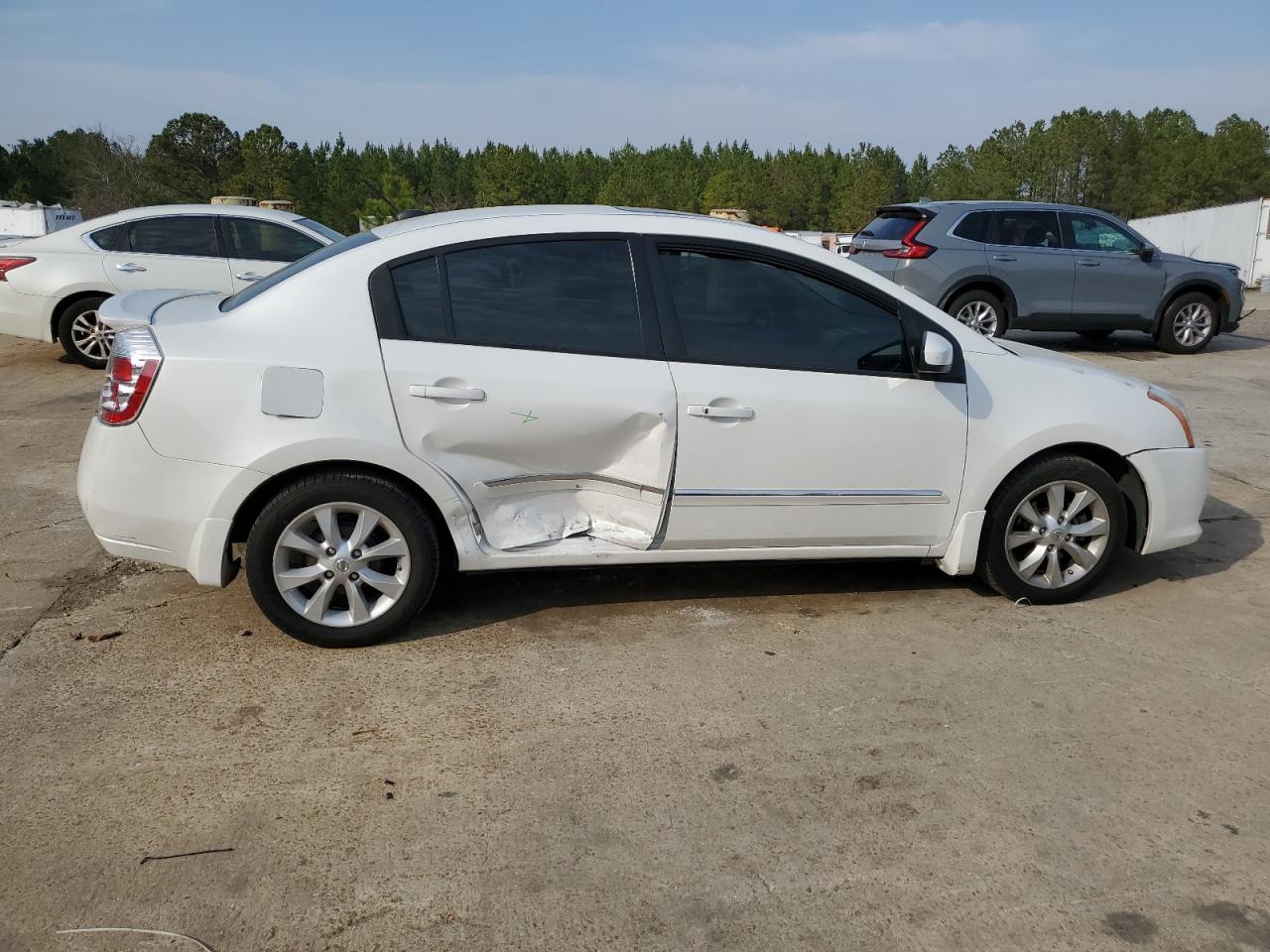 2012 Nissan Sentra - Image 3