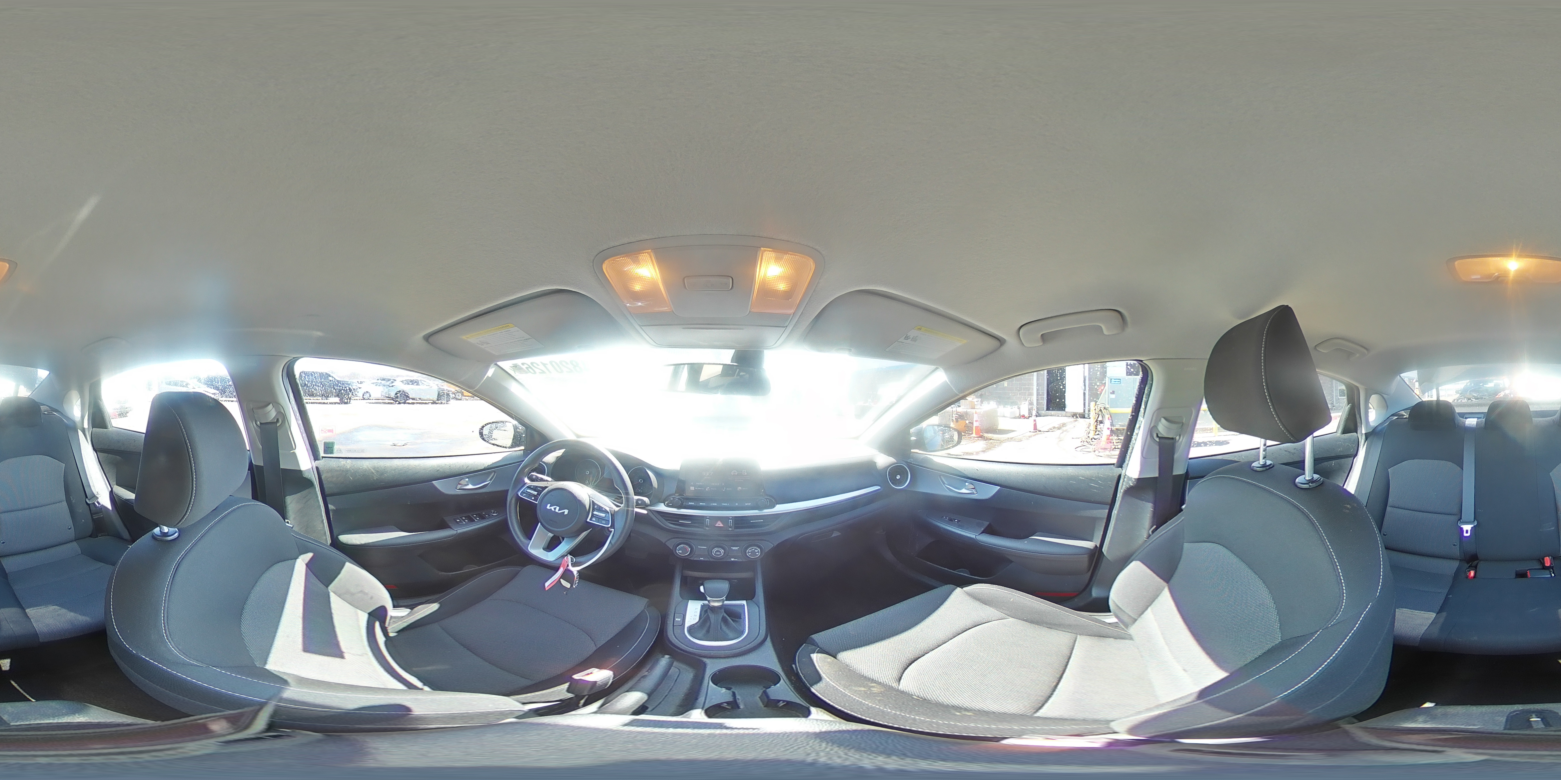 2024 Kia Forte - Image 15