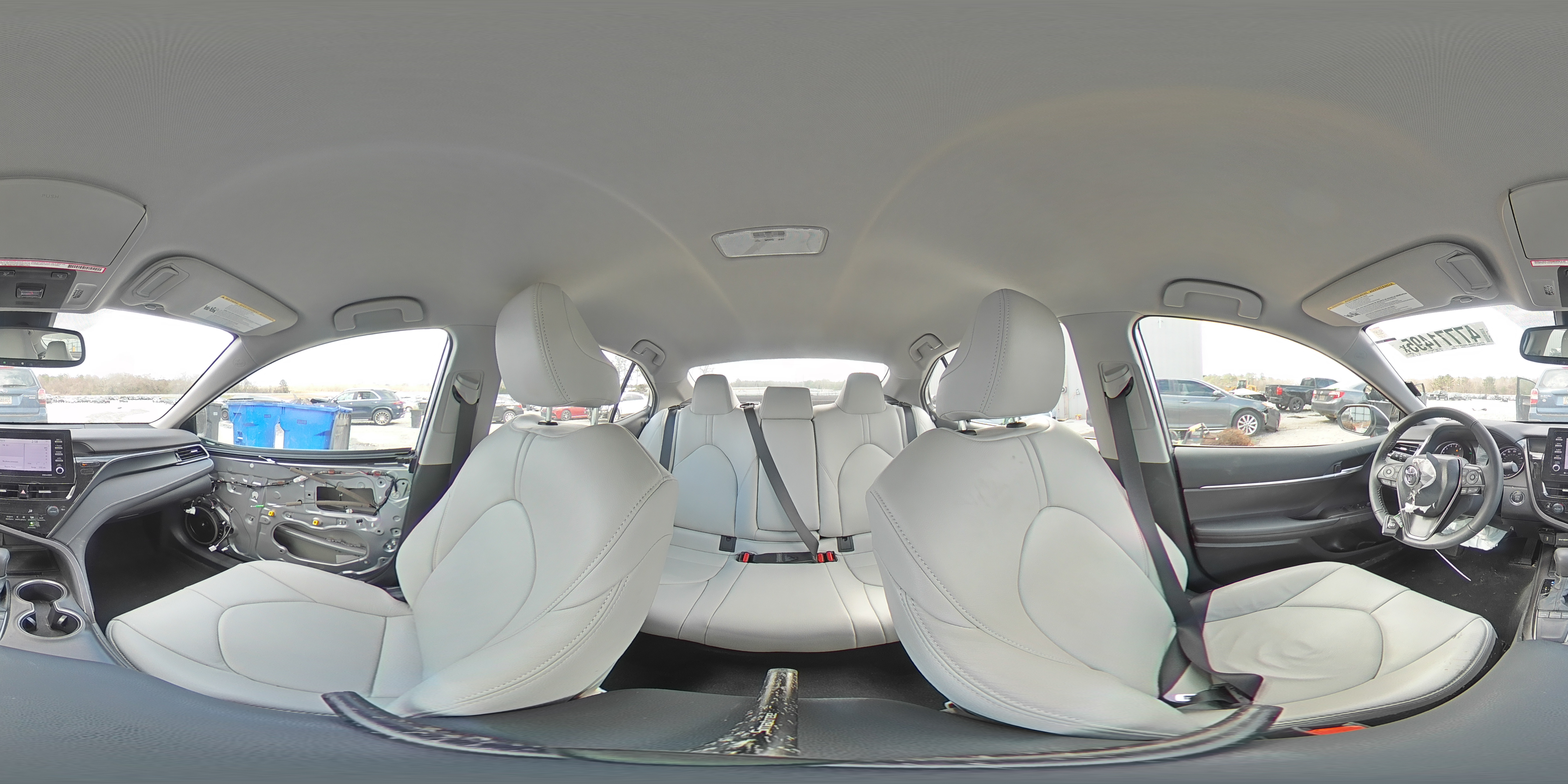 2023 Toyota Camry - Image 15