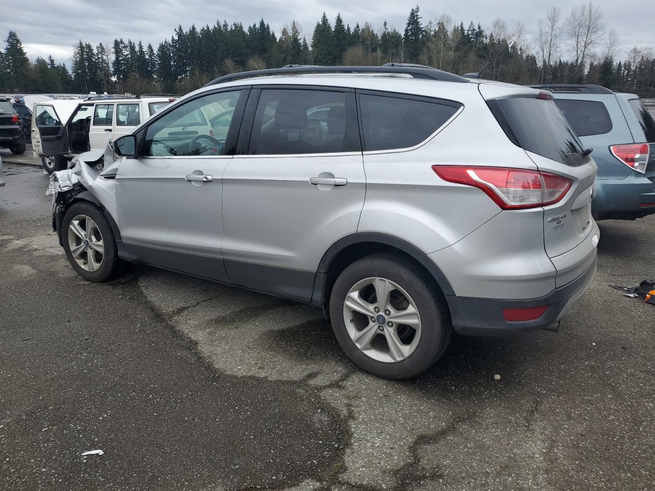 2013 Ford Escape - Image 2