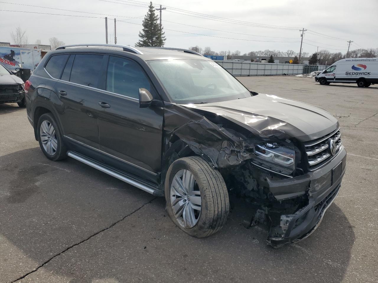 2019 Volkswagen Atlas - Image 4