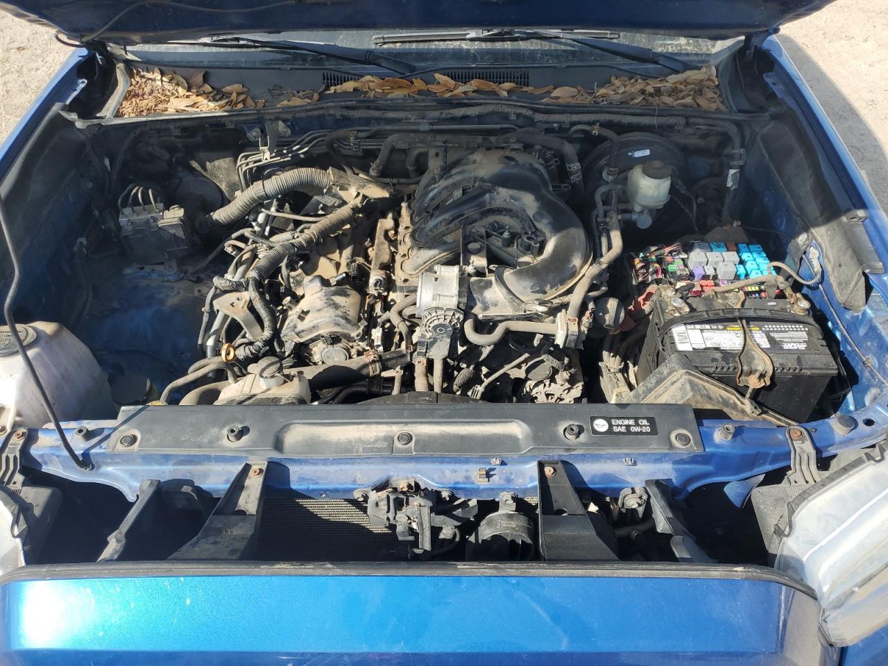 2017 Toyota Tacoma - Image 11