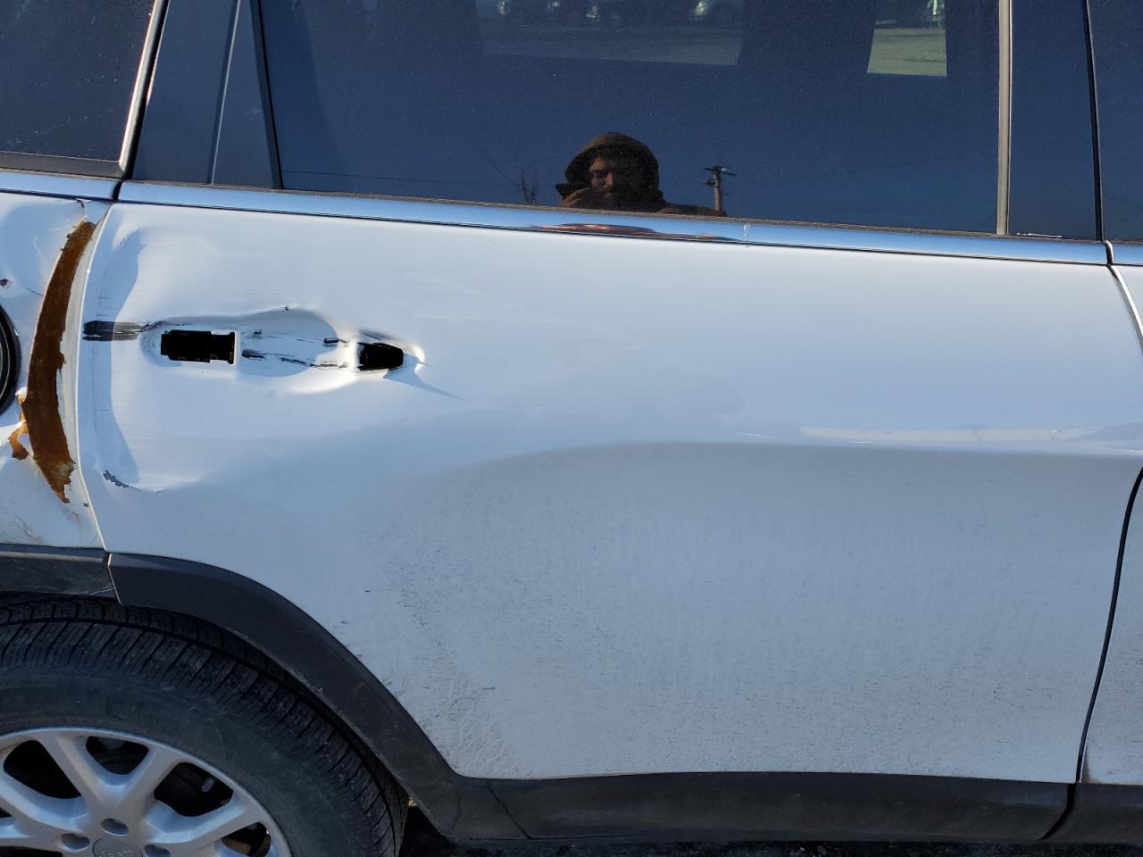 2014 Jeep Grand Cherokee - Image 11