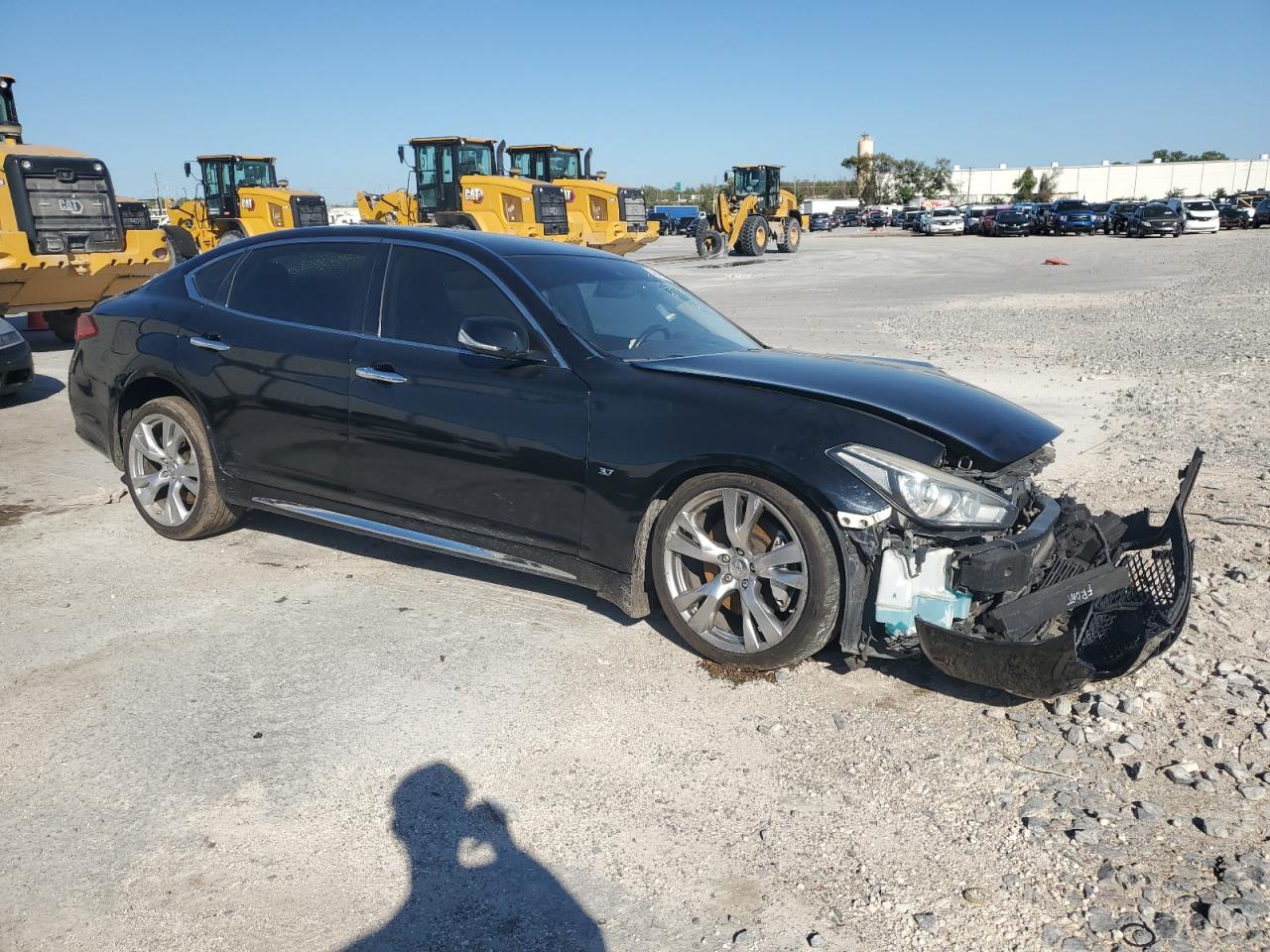 2018 Infiniti Q70 - Image 4