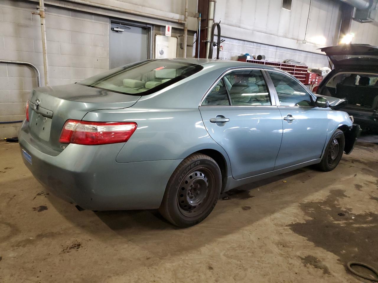 2009 Toyota Camry - Image 3