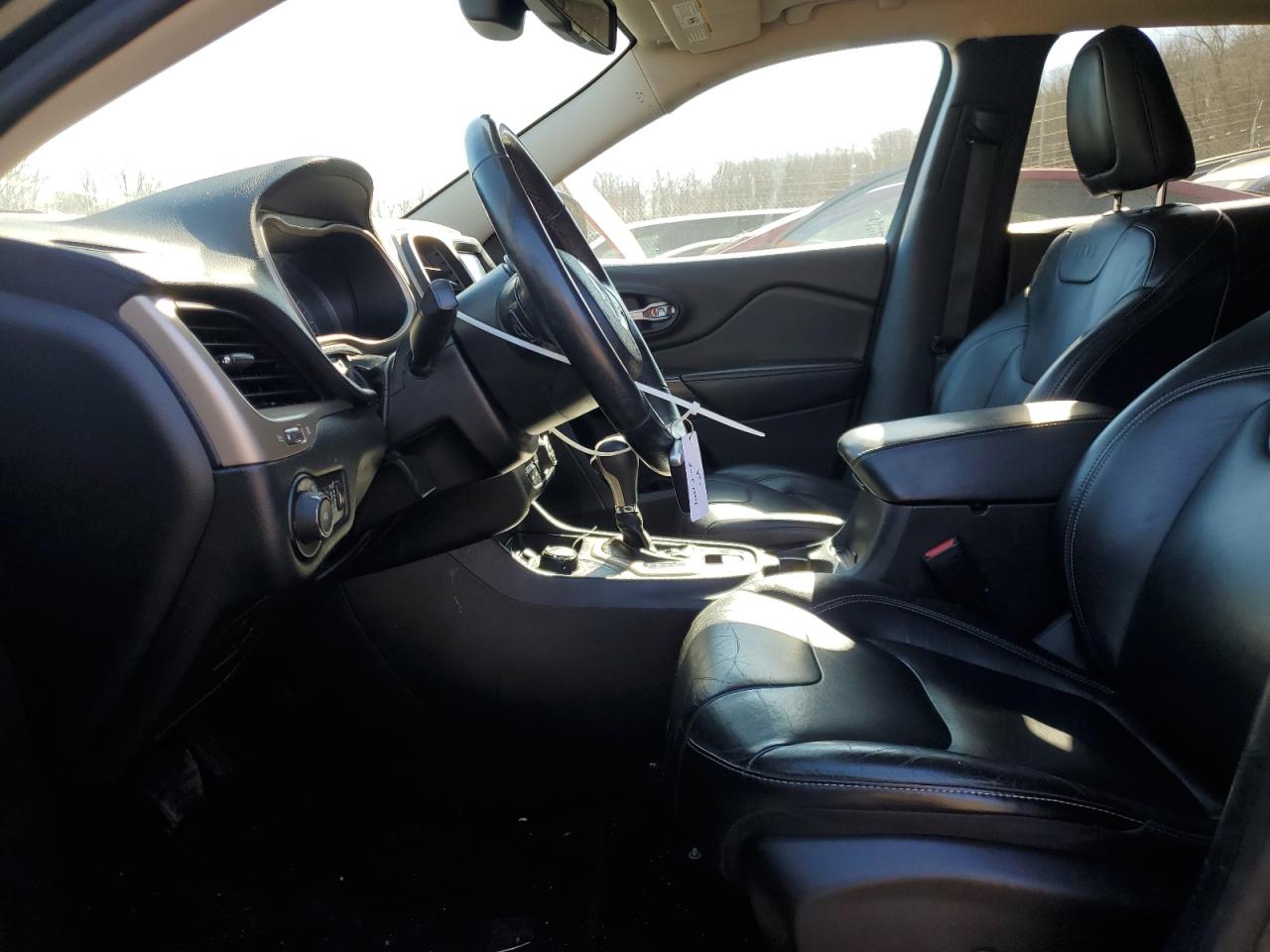 2015 Jeep Grand Cherokee - Image 7