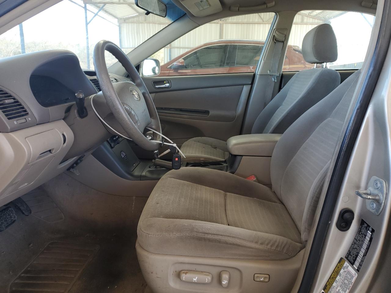 2005 Toyota Camry - Image 7