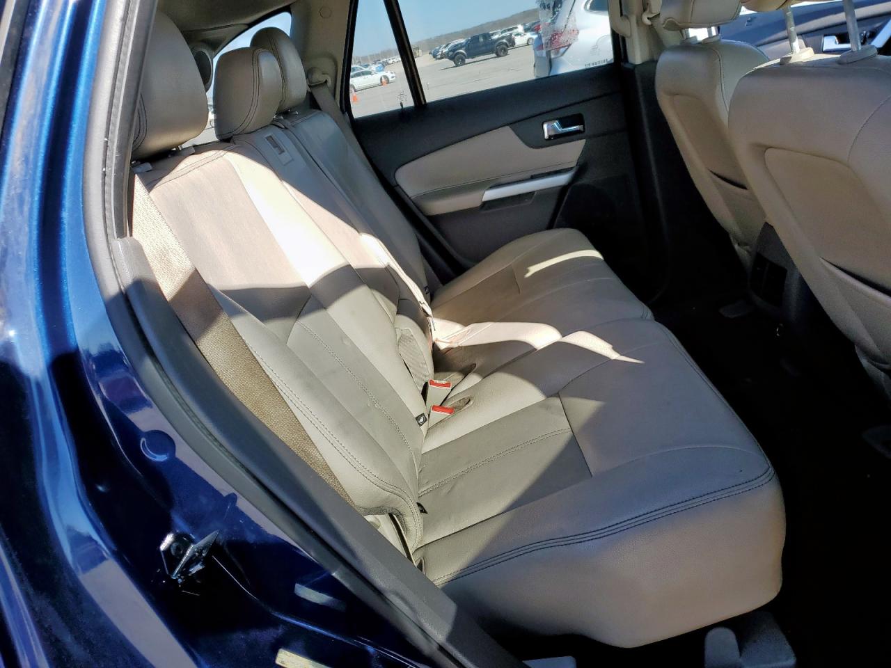 2012 Ford Edge - Image 11