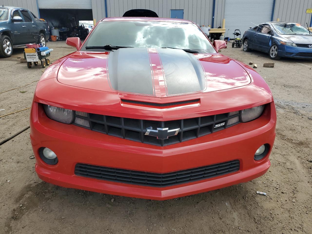 2011 Chevrolet Camaro - Image 5