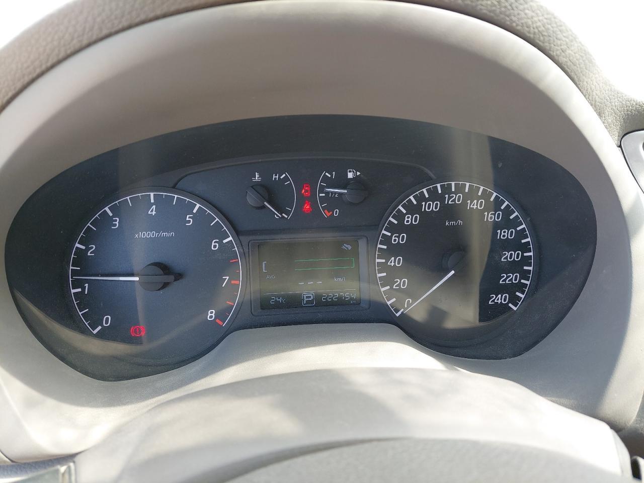 MNTBC2C93G6009006 - 2016 Nissan TIIDA - #48086125