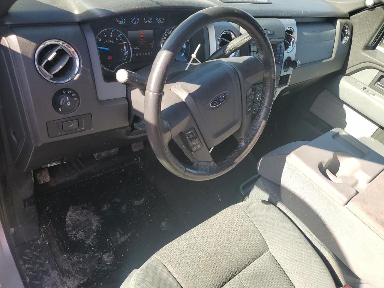 2014 Ford F-150 - Image 8