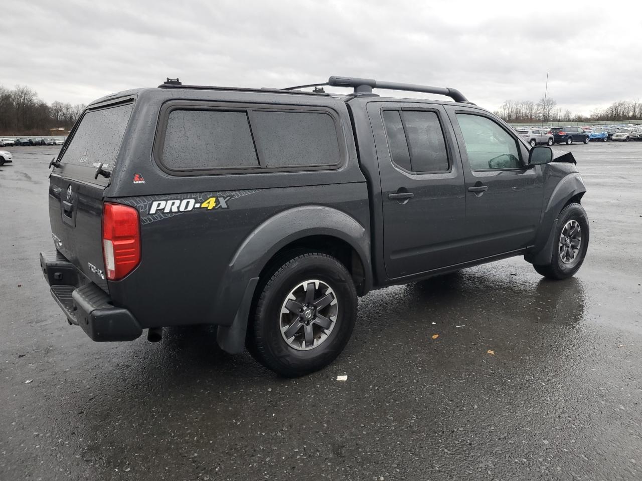 2015 Nissan Navara (Frontier) - Image 3