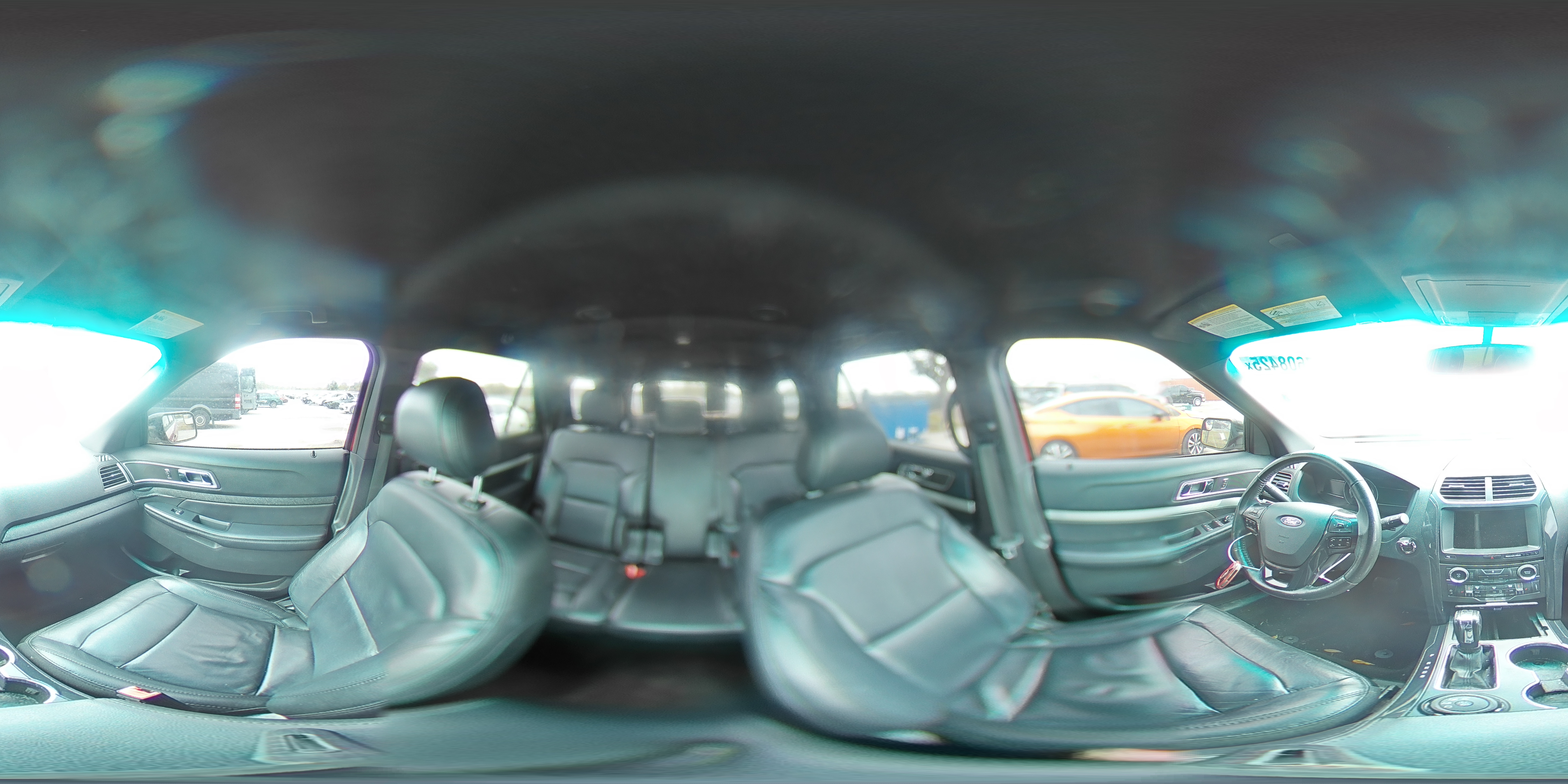 2016 Ford Explorer - Image 14