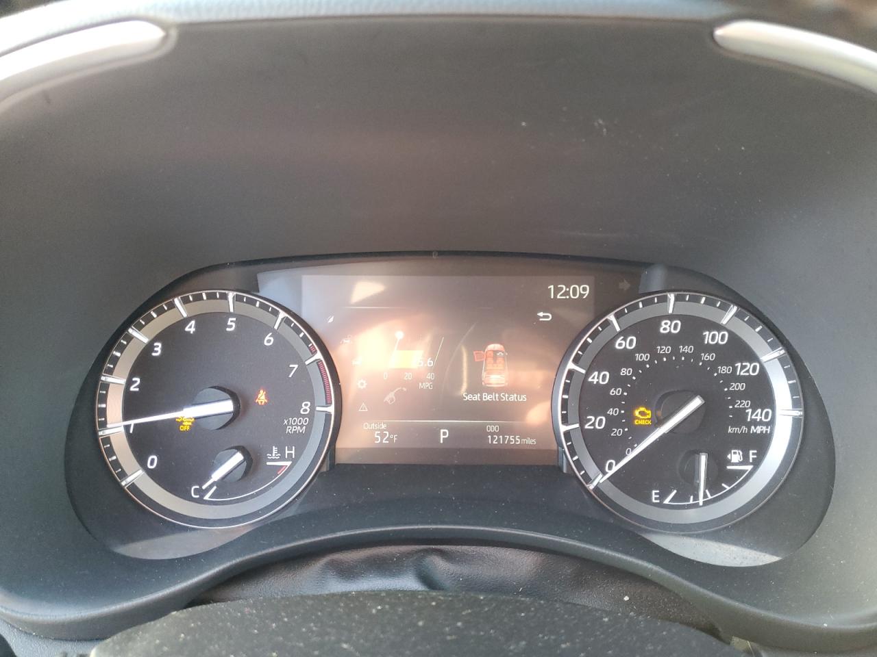 2021 Toyota Highlander - Image 9