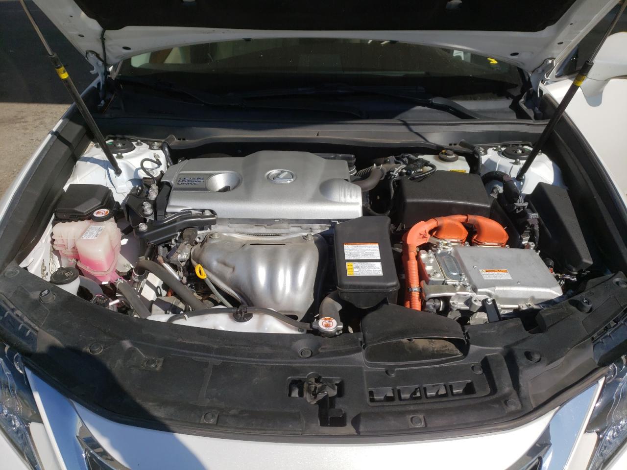 2018 Lexus ES - Image 13