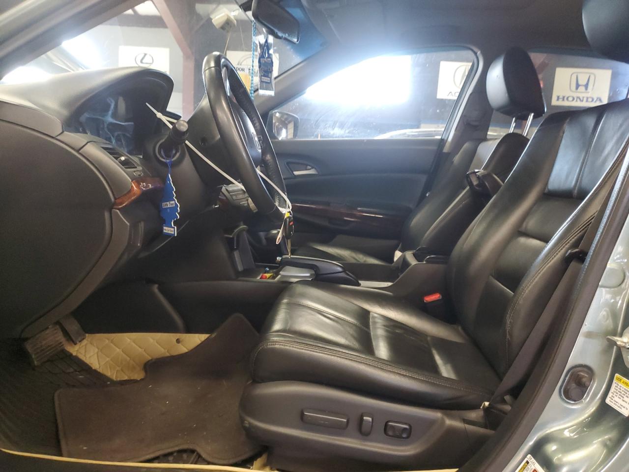 2010 Honda Accord - Image 7