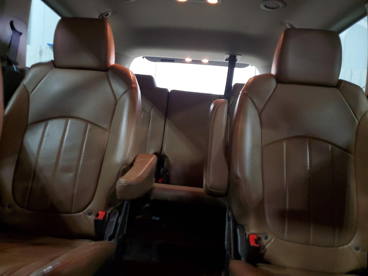 2015 Buick Enclave - Image 10