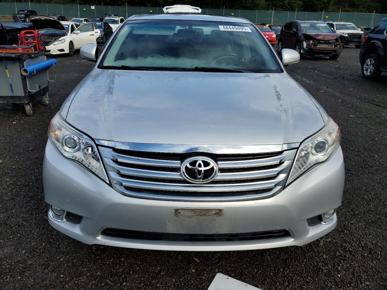 2011 Toyota Avalon - Image 5