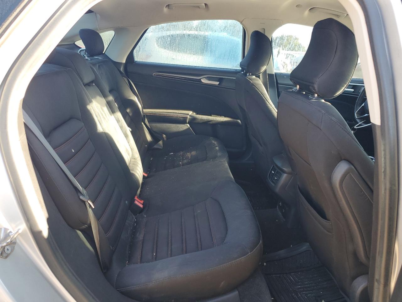 2015 Ford Fusion - Image 10