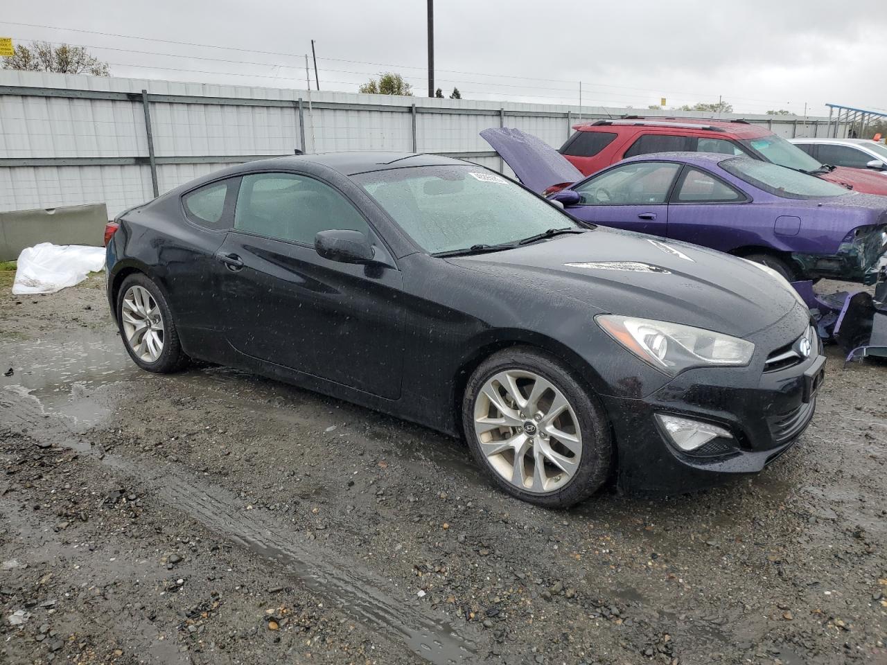 2014 Hyundai Genesis - Image 4