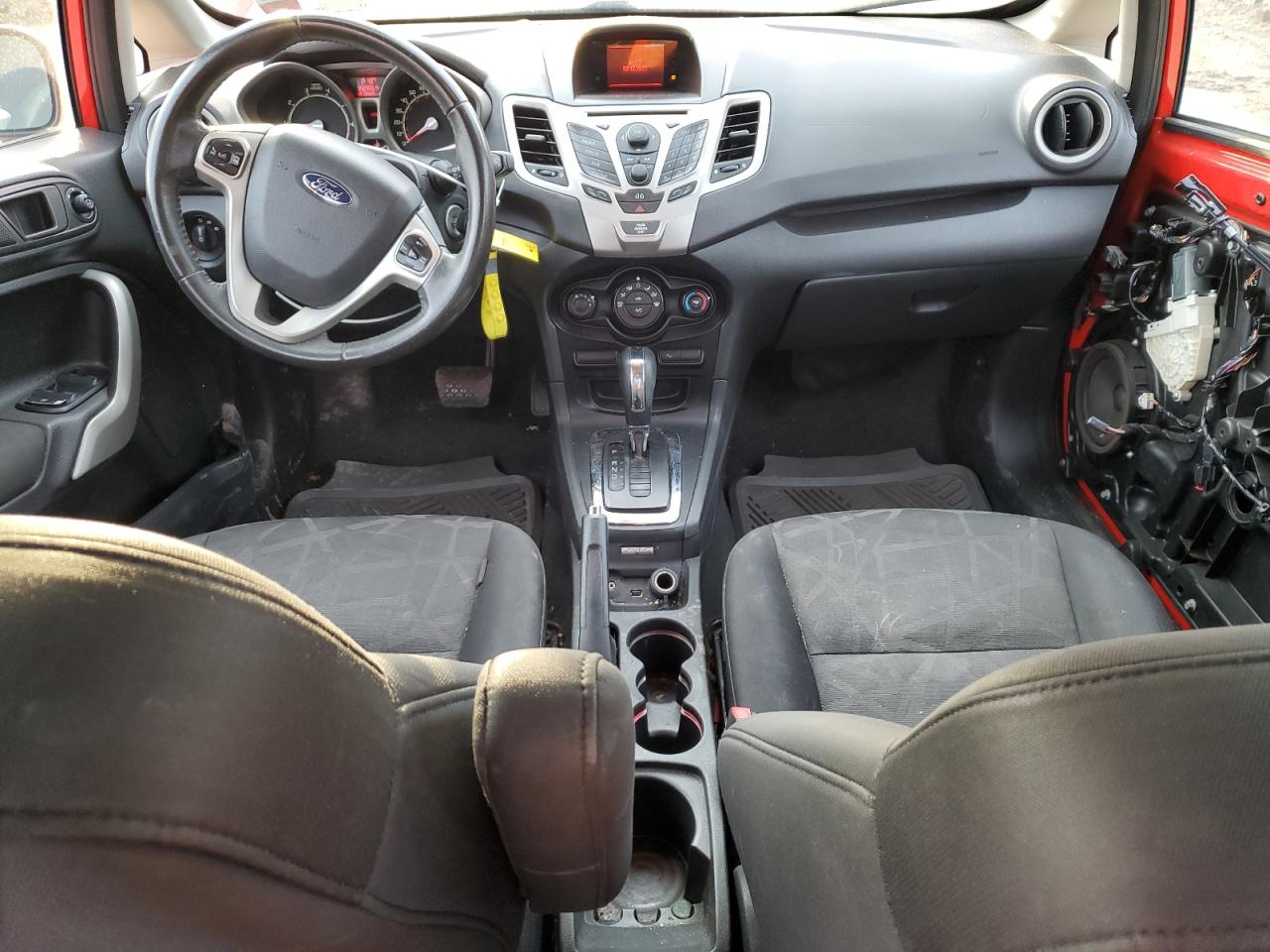 2013 Ford Fiesta - Image 8