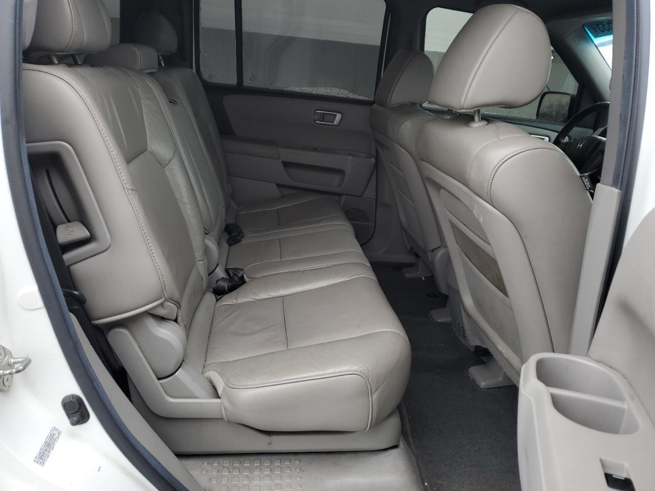 2011 Honda Pilot - Image 11