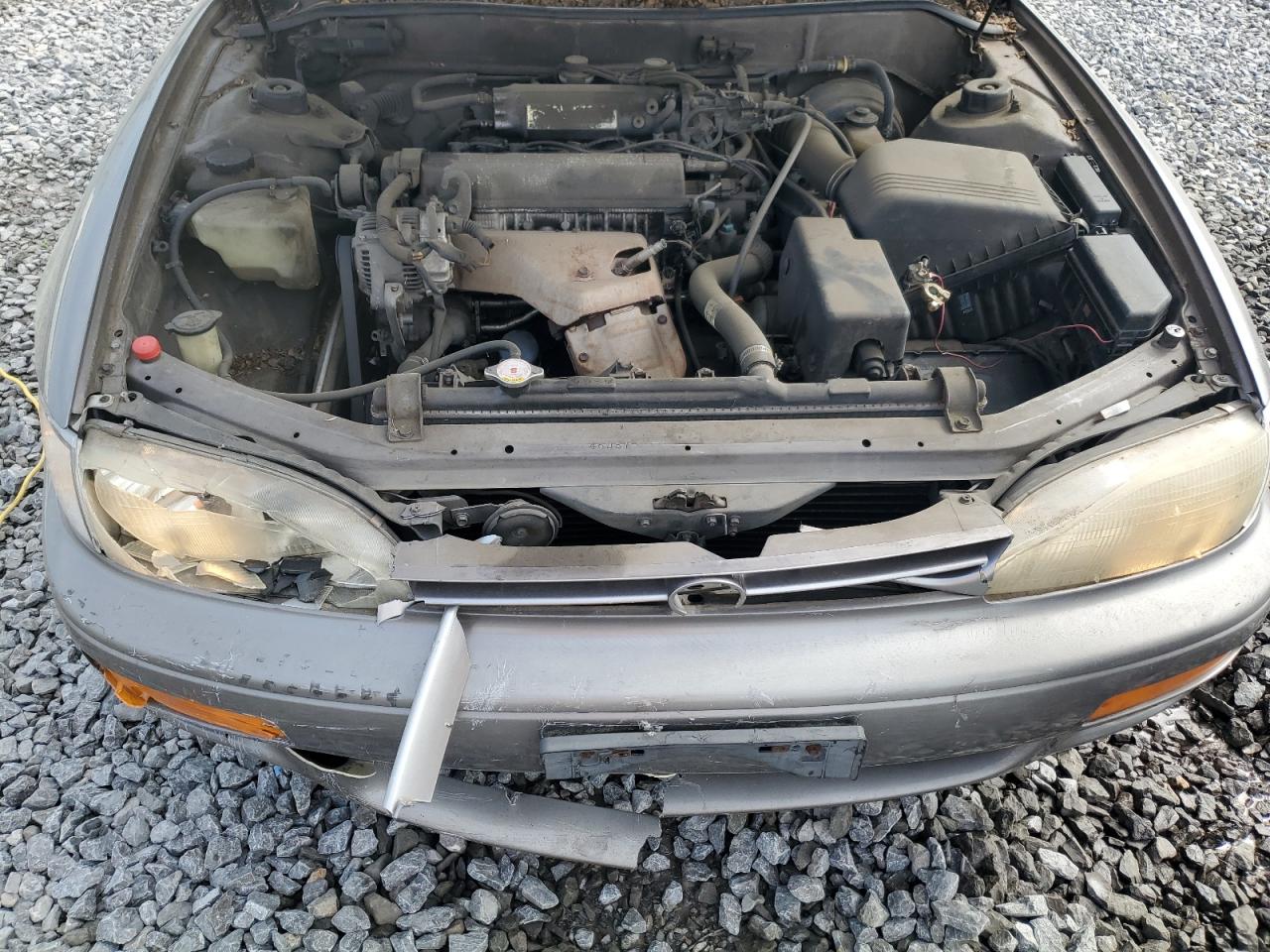1995 Toyota Camry Le VIN: 4T1SK12E9SU646548 Lot: 50547085