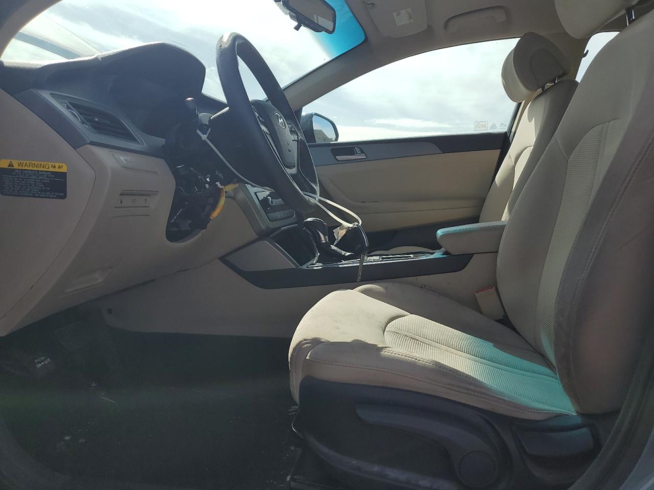 2017 Hyundai Sonata - Image 7