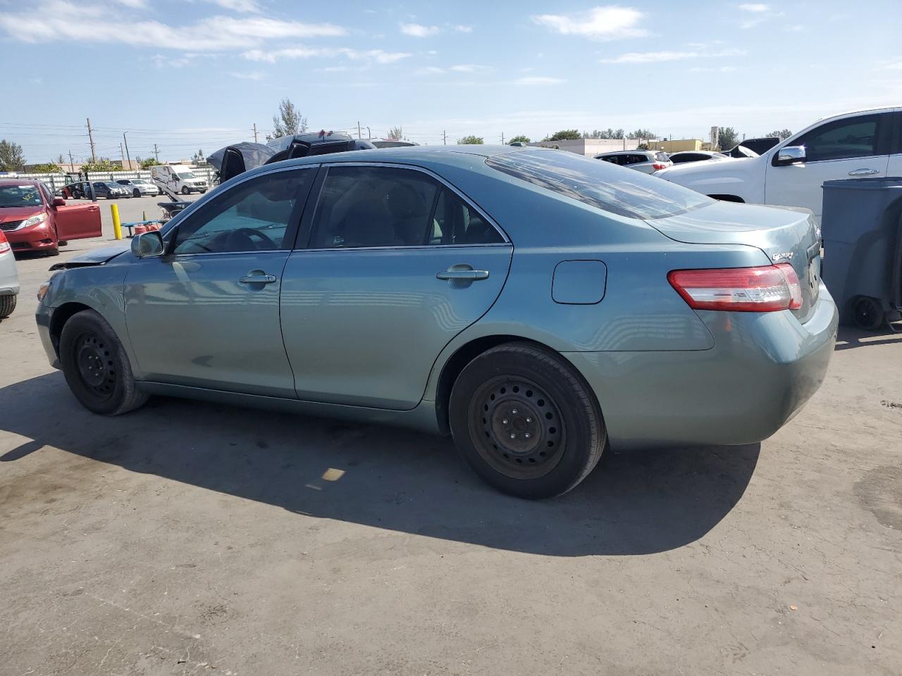 2010 Toyota Camry - Image 2