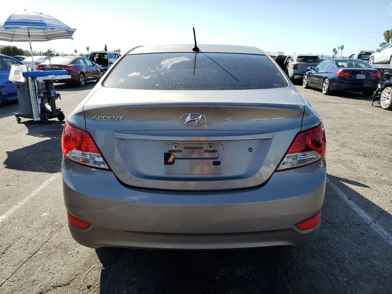 2014 Hyundai Accent - Image 6