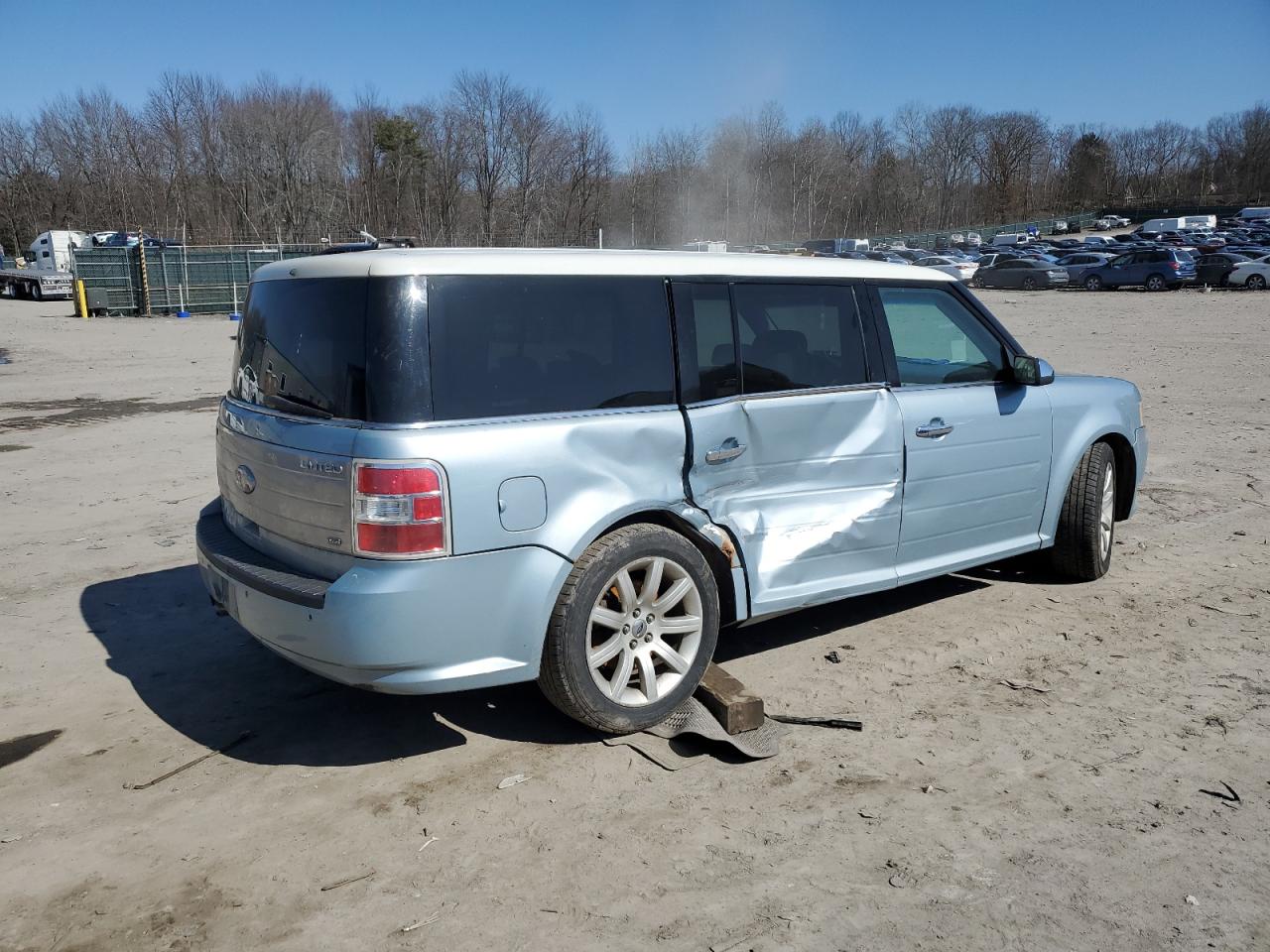 2009 Ford Flex - Image 3