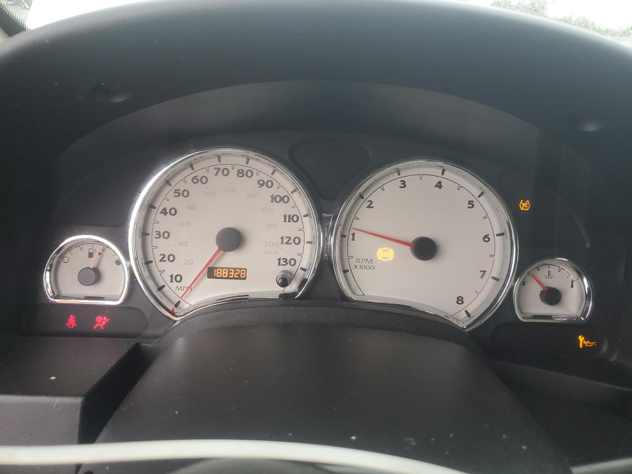 2006 Saturn VUE - Image 9