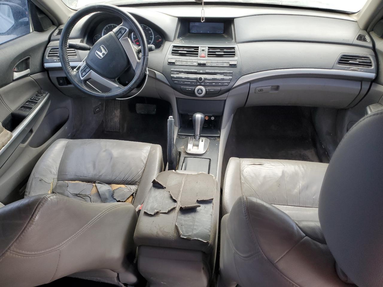 2009 Honda Accord - Image 8