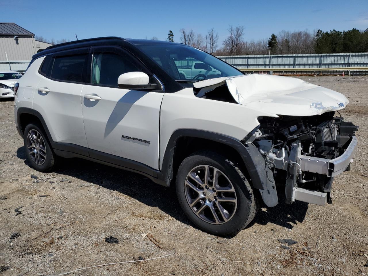 2020 Jeep Compass - Image 4