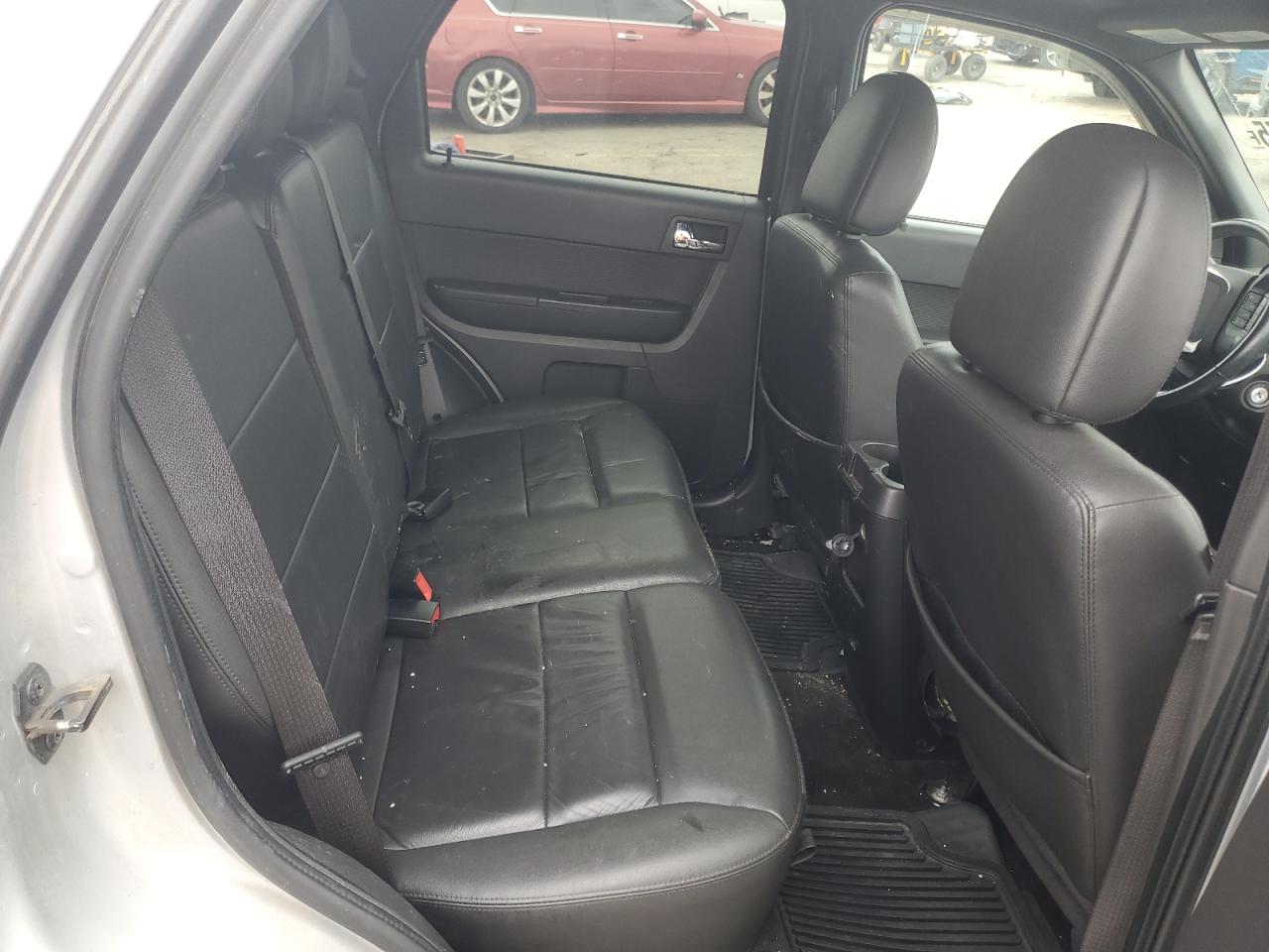 2012 Ford Escape - Image 11