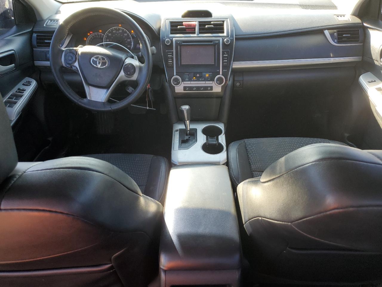 2012 Toyota Camry - Image 8