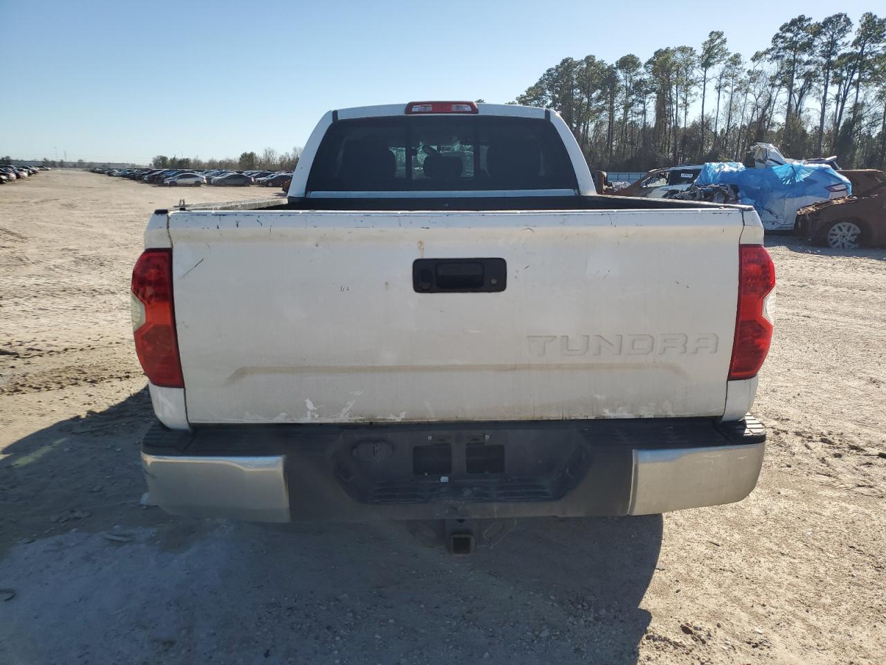 2014 Toyota Tundra - Image 6