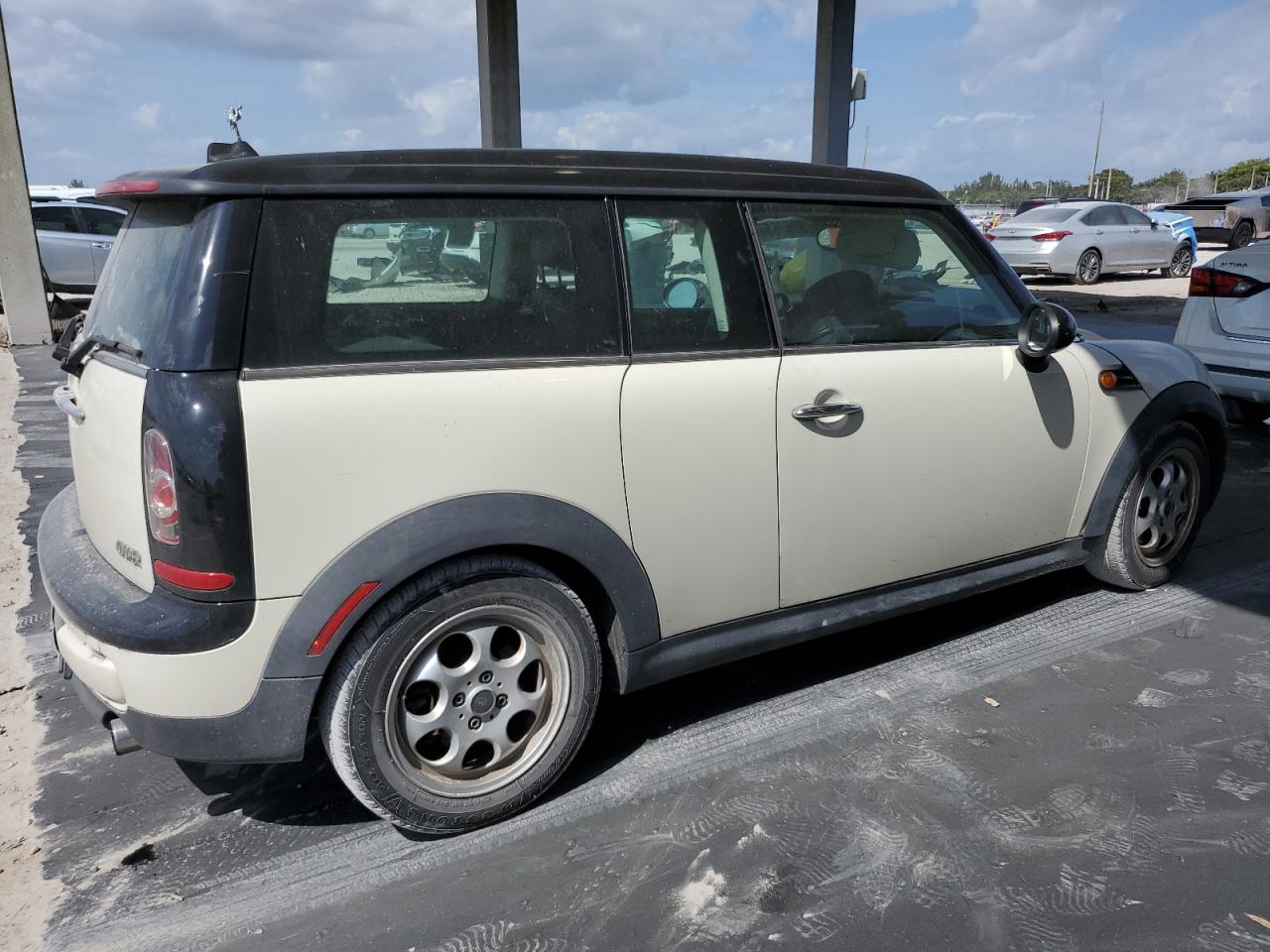 2012 MINI Cooper - Image 3