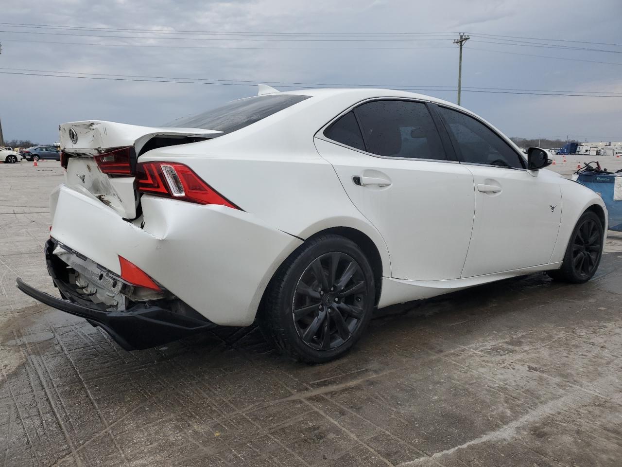 2014 Lexus IS - Image 3