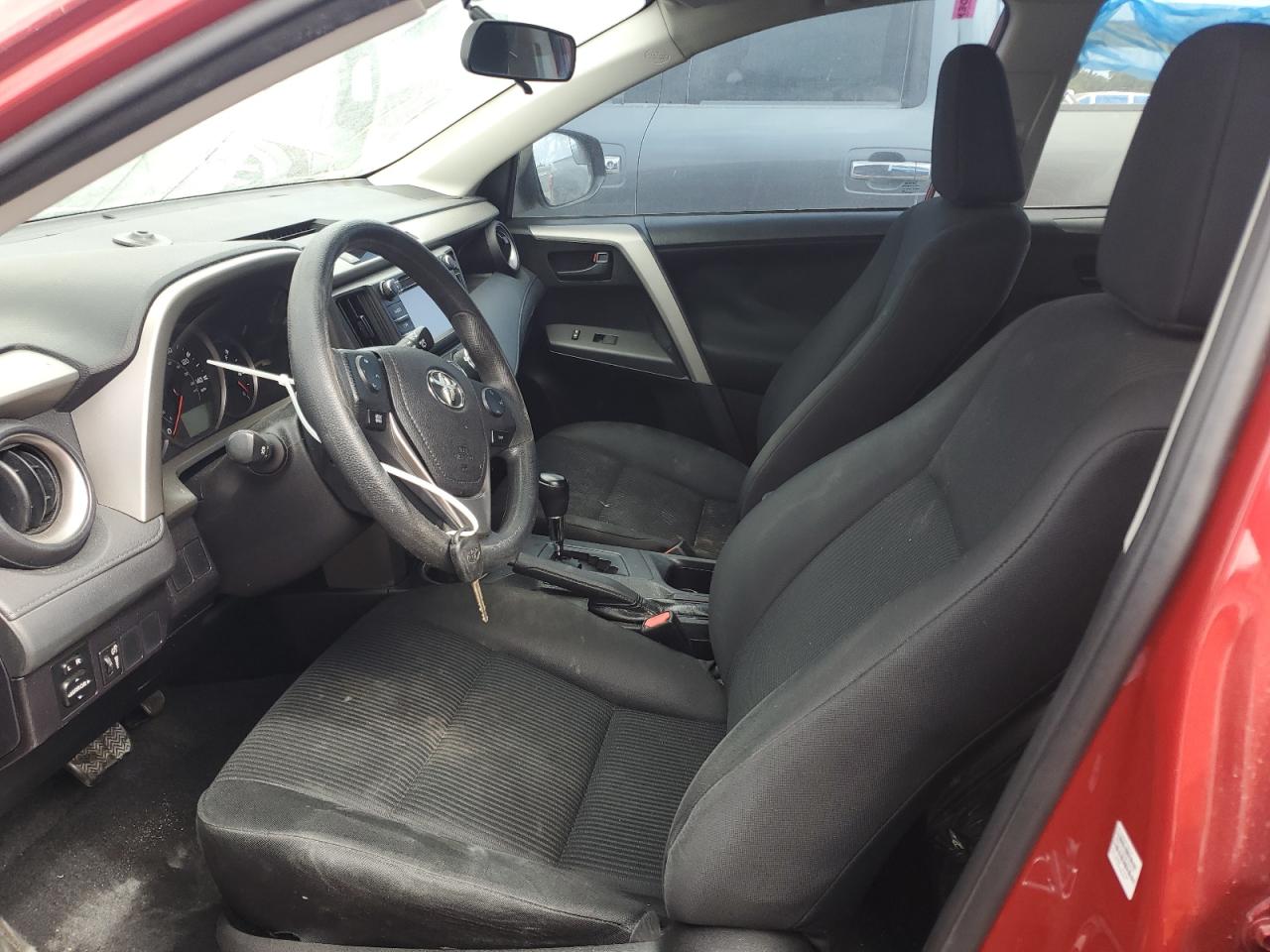 2016 Toyota RAV 4 - Image 7