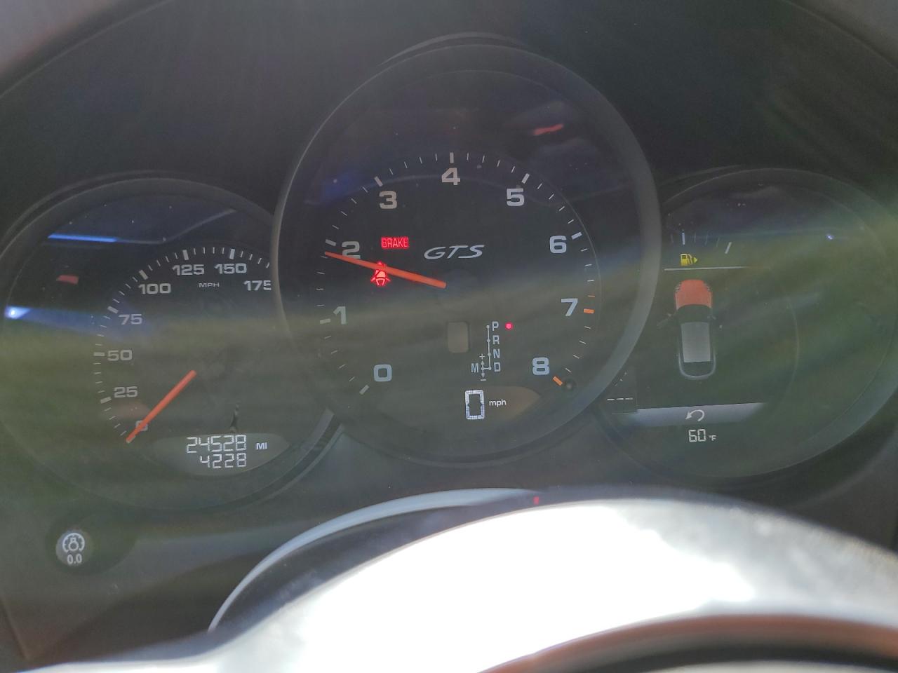 2020 Porsche Macan - Image 9