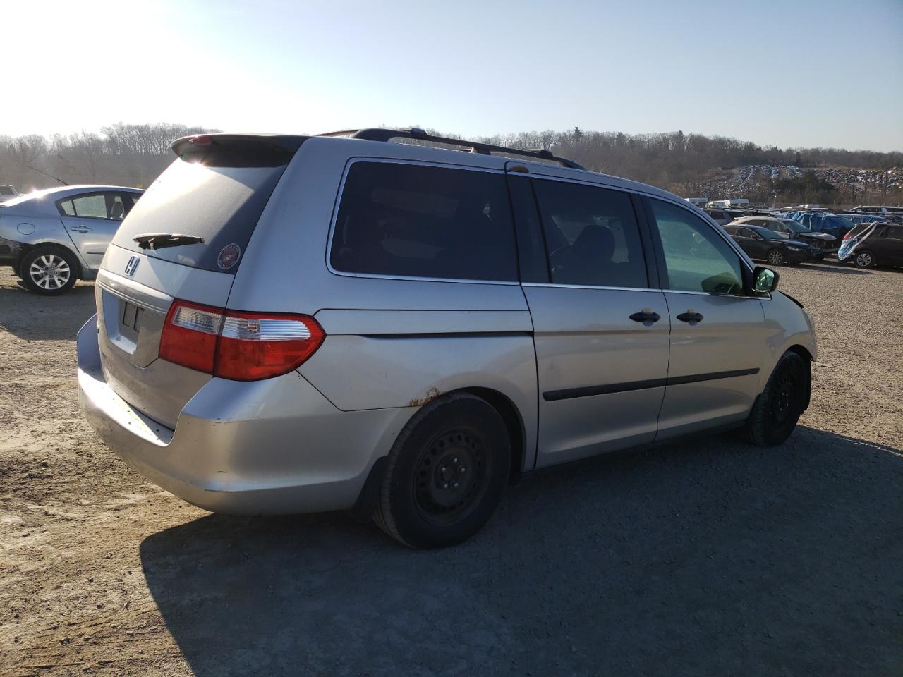 2006 Honda Odyssey - Image 3